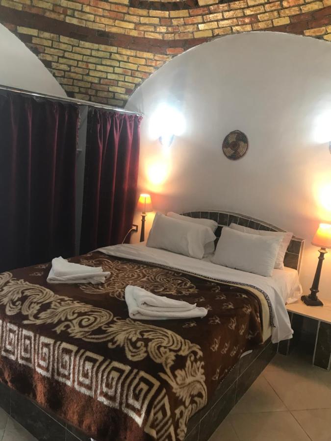 דירות לוקסור The Brown House מראה חיצוני תמונה