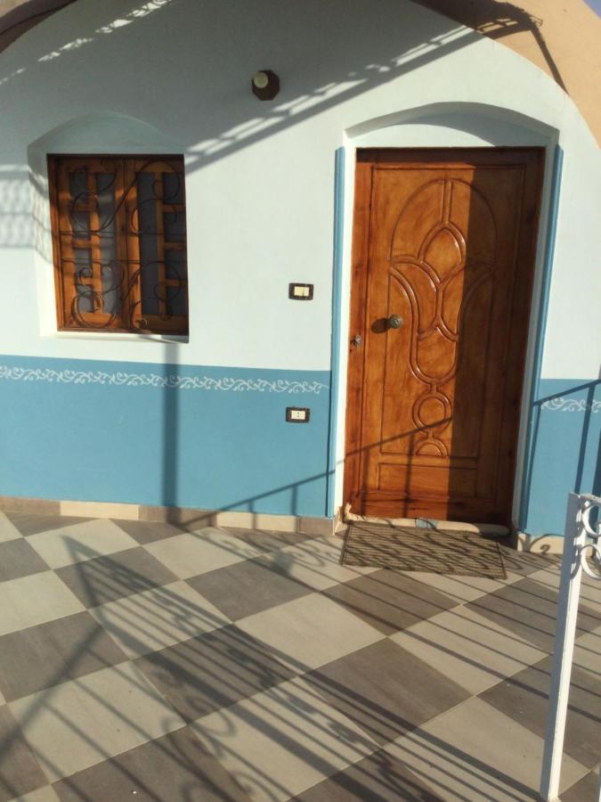דירות לוקסור The Brown House מראה חיצוני תמונה